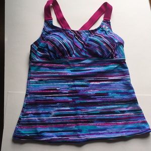 ZeroXposur swimtop size 8 blue and pink stripes